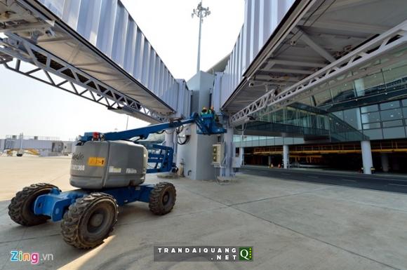 Bên trong cảng hàng không hiện đại nhất Việt Nam
