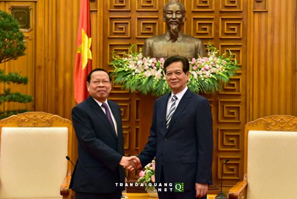 Thủ tướng Nguyễn Tấn Dũng tiếp Bộ trưởng Kế hoạch Campuchia Chhay Nathan thăm và làm tại Việt Nam. Ảnh: VGP/Nhật Bắc