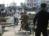 Đôi nam nữ bị tàu lửa đâm chết tại chỗ