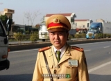 Cảnh sát Giao thông hô “mật danh’, tóm đối tượng trốn truy nã