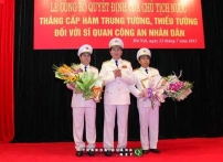 Công bố quyết định của Chủ tịch nước thăng quân hàm cấp Tướng Công an nhân dân