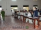 Lớp học đặc biệt của những người áo sọc
