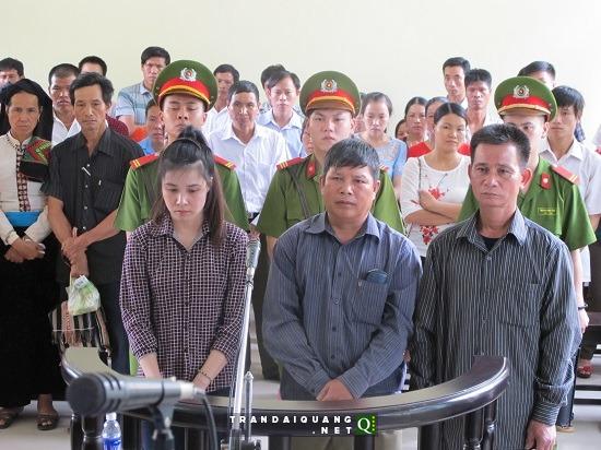 Nữ kế toán xinh đẹp đưa hai lãnh đạo vào vòng lao lý - Ảnh 2