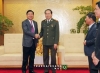 Trao Kỷ niệm chương Vì sự nghiệp phát triển GTVT Việt Nam tặng Bộ trưởng Trần Đại Quang